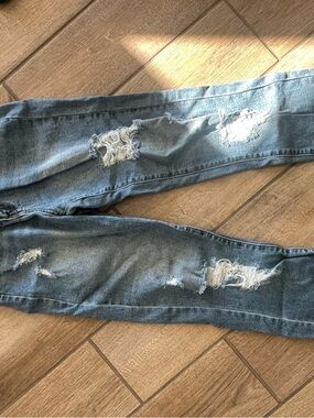 Skinny Distressed Blue Women's Jeans